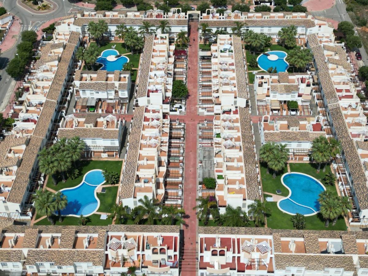Casa Adosada Con Piscina Y Dos Terrazas Alcossebre Exteriör bild